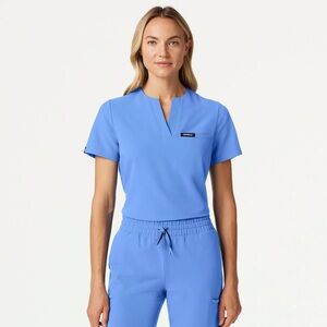 Jaanuu Andra 1-Pocket Slim Scrub Top